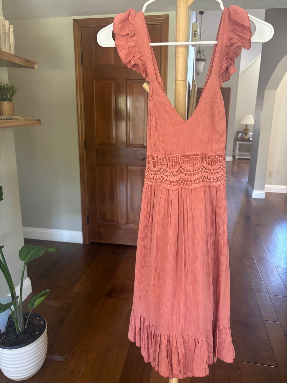 Sincerely Jules Terracotta Rose Crochet Ruffle Flutter Strap Mini Dress S NWT
